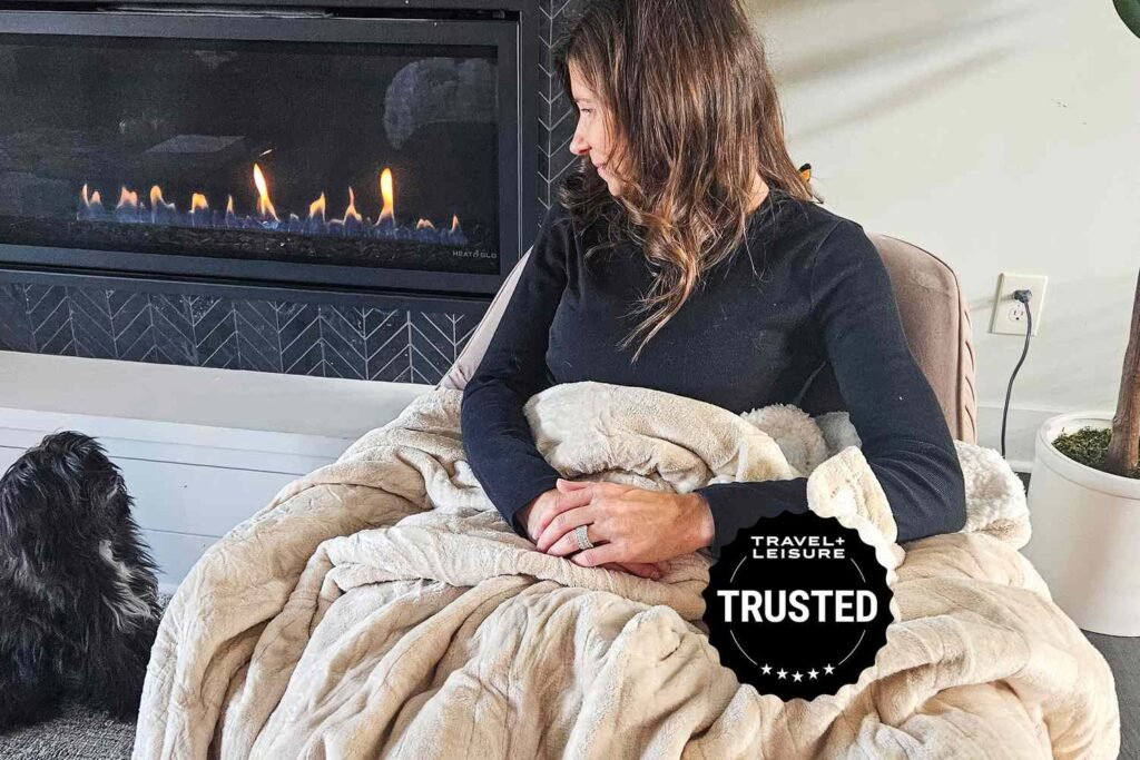 Heated Blankets: Benefits, Types, Safety, and Buying Guide